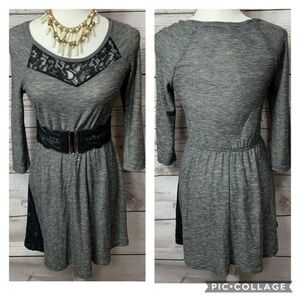 EUC Vanity Lace Embroidered 3/4 Sleeve Dress